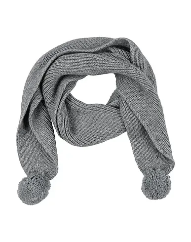 https://images.styletyx.com/images/grey-knitted-scarves-and-foulards-stefanel-2854610_1.webp