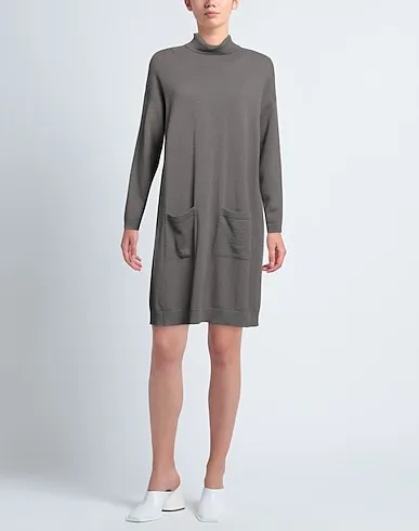 https://images.styletyx.com/images/grey-knitted-short-dress-peserico-1007656426_2.webp