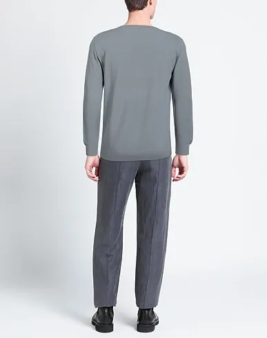 https://images.styletyx.com/images/grey-knitted-sweater-filippo-de-laurentiis-3219447_3.webp