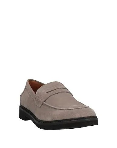 https://images.styletyx.com/images/grey-leather-loafers-geox-13013175_2.webp