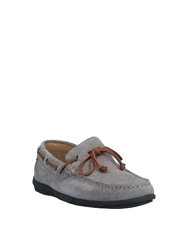 https://images.styletyx.com/images/grey-leather-loafers-lumberjack-1527165_2.webp