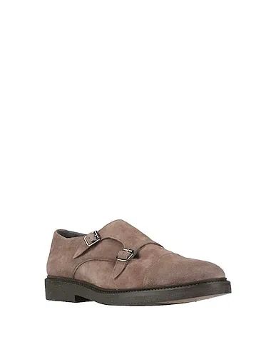 https://images.styletyx.com/images/grey-leather-loafers-pollini-13181135_2.webp