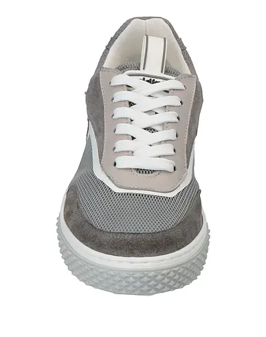 https://images.styletyx.com/images/grey-leather-sneakers-baldinini-13485620_4.webp