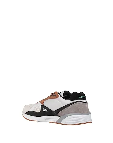 https://images.styletyx.com/images/grey-leather-sneakers-lcs-r850-winter-craft-le-coq-sportif-2182218_3.webp