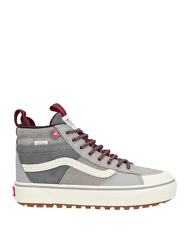 https://images.styletyx.com/images/grey-leather-sneakers-vans-mte-872525177_1.webp