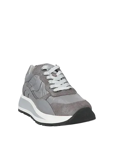 https://images.styletyx.com/images/grey-leather-sneakers-voile-blanche-1003743441_2.webp