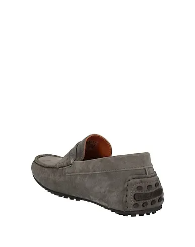 https://images.styletyx.com/images/grey-loafers-hackett-1243694_3.webp