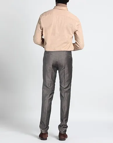 https://images.styletyx.com/images/grey-plain-weave-casual-pants-corneliani-13098684_3.webp