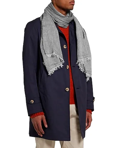 https://images.styletyx.com/images/grey-plain-weave-scarves-and-foulards-brunello-cucinelli-1398266_2.webp