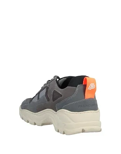 https://images.styletyx.com/images/grey-sneakers-filling-pieces-933298_3.webp