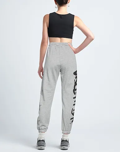 https://images.styletyx.com/images/grey-sweatshirt-casual-pants-disclaimer-13360708_3.webp