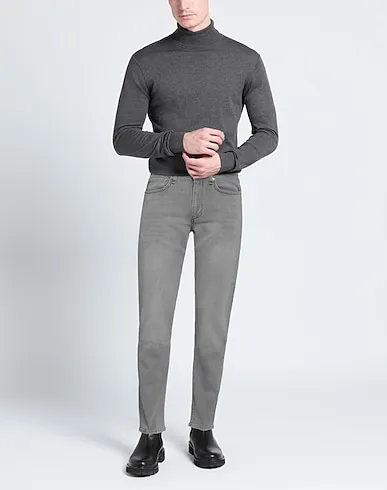 https://images.styletyx.com/images/grey-sweatshirt-casual-pants-rag-bone-727228716_2.webp