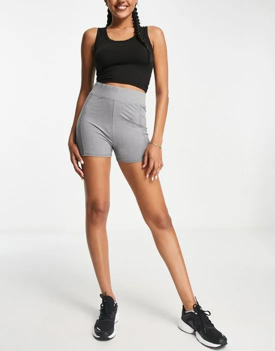 https://images.styletyx.com/images/gym-legging-shorts-with-pocket-details-in-gray-heather-threadbare-fitness-1923277_4.webp