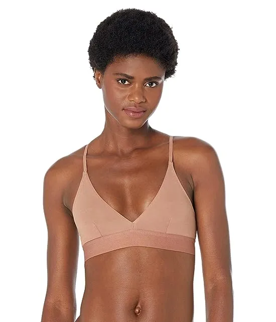 https://images.styletyx.com/images/hadlee-triangle-bra-w-back-j-hook-skin-12966617_1.webp