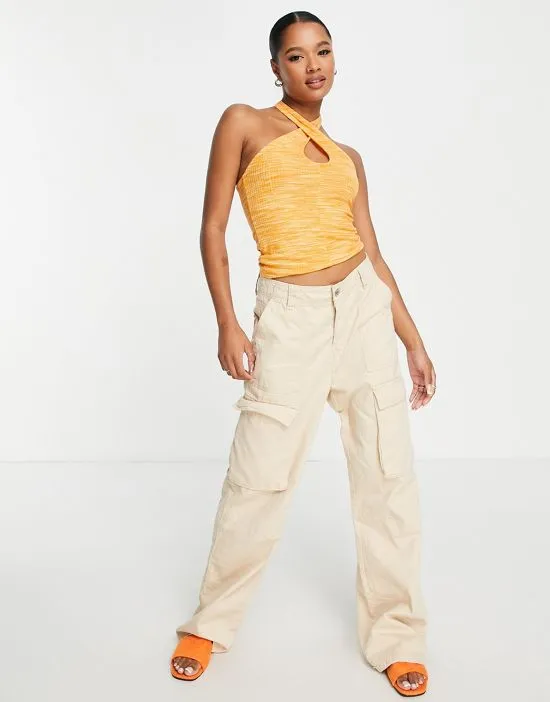 https://images.styletyx.com/images/halterneck-top-in-orange-melange-vero-moda-petite-1872346_4.webp