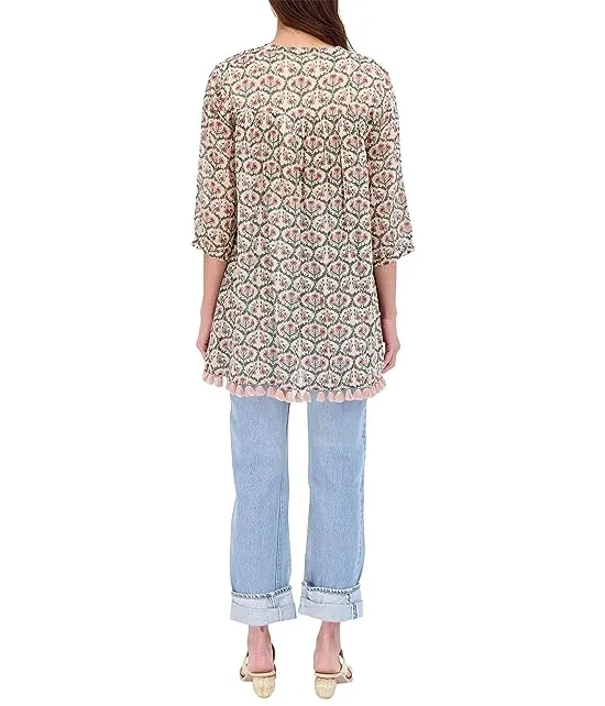 https://images.styletyx.com/images/hampton-serafina-tunic-roller-rabbit-1980505_3.webp