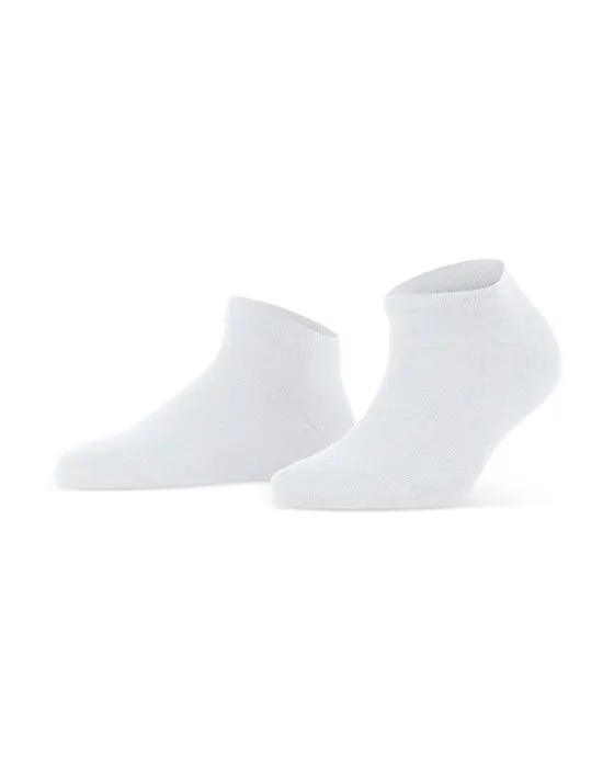 https://images.styletyx.com/images/happy-box-sneaker-socks-set-of-3-falke-13073365_2.webp