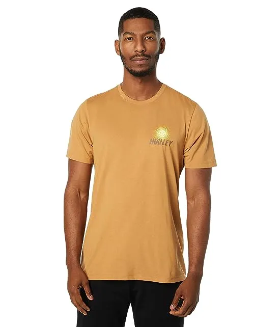 https://images.styletyx.com/images/happy-sun-guy-short-sleeve-tee-hurley-12906412_2.webp