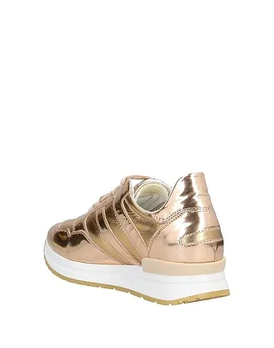 https://images.styletyx.com/images/high-gold-women-s-sneakers-high-659532_3.webp