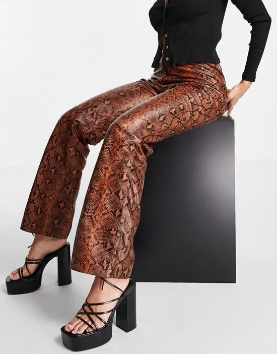 https://images.styletyx.com/images/high-waist-wide-leg-leather-pants-in-animal-print-part-of-a-set-muubaa-13339182_2.webp