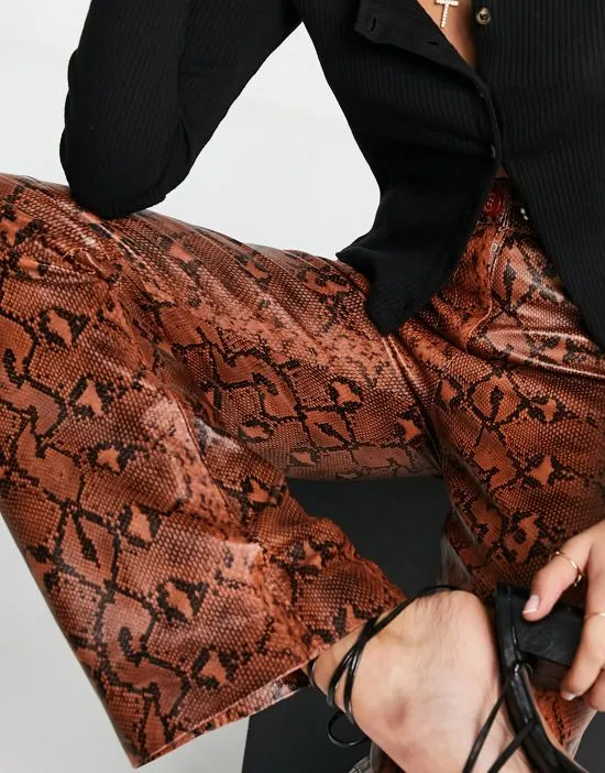 https://images.styletyx.com/images/high-waist-wide-leg-leather-pants-in-animal-print-part-of-a-set-muubaa-13339182_3.webp