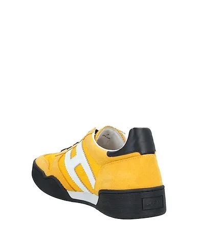 https://images.styletyx.com/images/hogan-yellow-men-s-sneakers-hogan-2659263_3.webp
