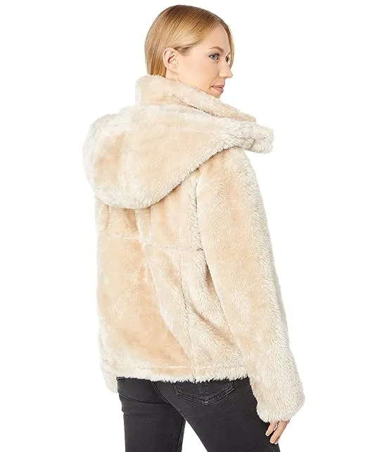 https://images.styletyx.com/images/hooded-faux-fur-jacket-v21774-za-vince-camuto-2027660_2.webp