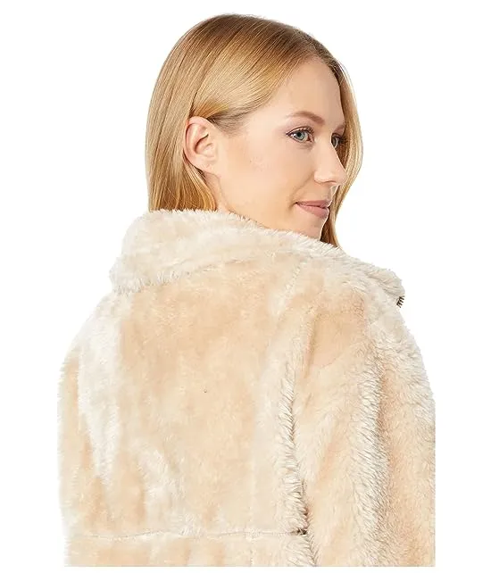 https://images.styletyx.com/images/hooded-faux-fur-jacket-v21774-za-vince-camuto-2027660_4.webp