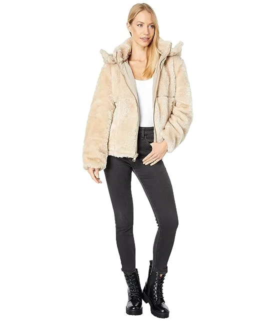 https://images.styletyx.com/images/hooded-faux-fur-jacket-v21774-za-vince-camuto-2027660_5.webp