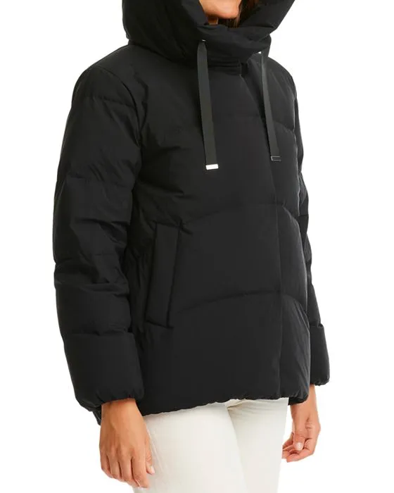 https://images.styletyx.com/images/hooded-puffer-jacket-sanctuary-2626320_3.webp