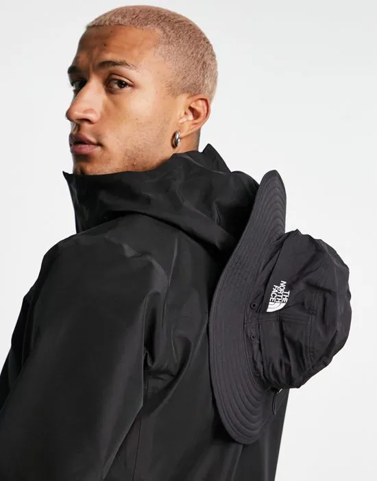 https://images.styletyx.com/images/horizon-breeze-bucket-hat-in-black-the-north-face-13599164_2.webp