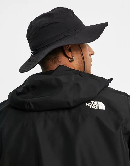 https://images.styletyx.com/images/horizon-breeze-bucket-hat-in-black-the-north-face-13599164_4.webp