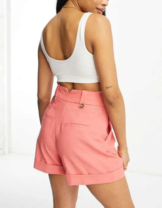 https://images.styletyx.com/images/hourglass-mom-short-with-waist-tabs-with-linen-in-coral-asos-design-1005061989_2.webp