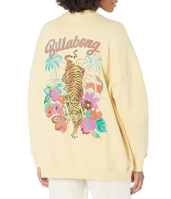 https://images.styletyx.com/images/i-am-grateful-fleece-billabong-13335032_2.webp