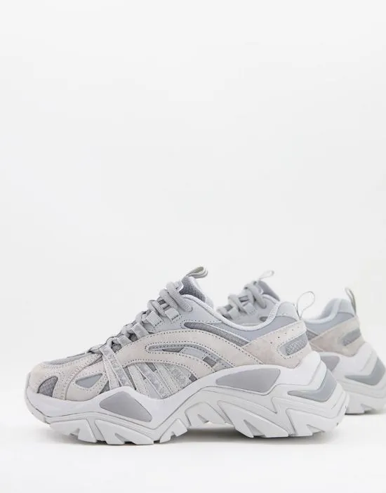 https://images.styletyx.com/images/interation-sneakers-in-gray-fila-13000872_1.webp