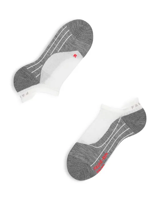 https://images.styletyx.com/images/invisible-running-liner-socks-falke-3270217_2.webp