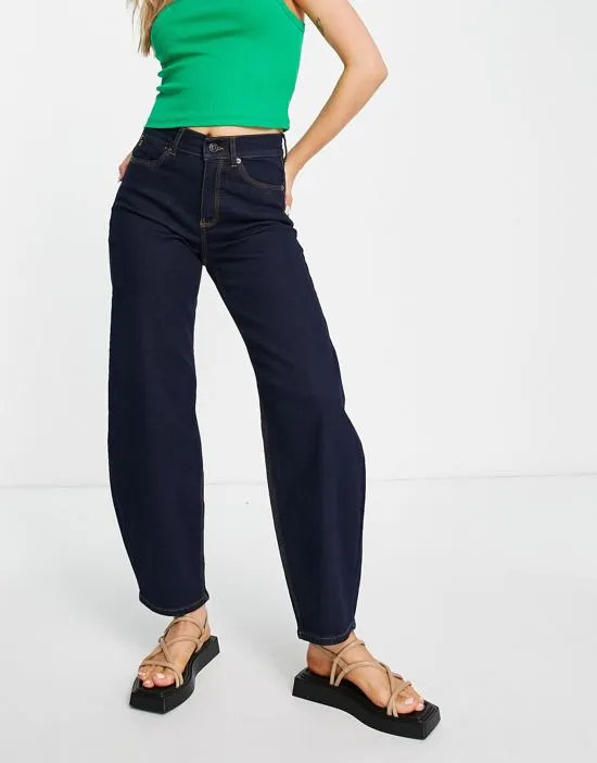 https://images.styletyx.com/images/inwear-glenny-denim-barrel-jeans-in-indigo-part-of-a-set-inwear-13274140_1.webp
