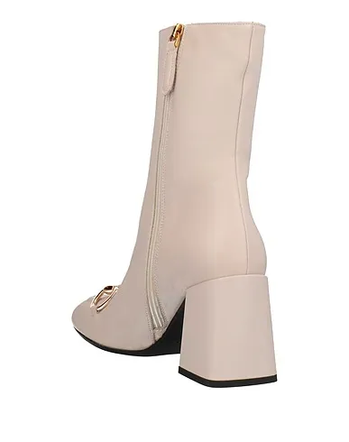 https://images.styletyx.com/images/ivory-ankle-boot-for-you-16656221_3.webp