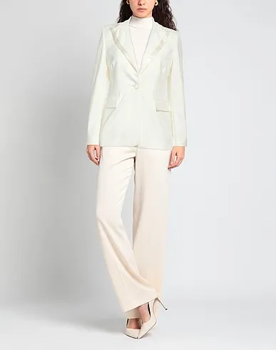 https://images.styletyx.com/images/ivory-cotton-twill-blazer-virna-dro-r-725563597_2.webp