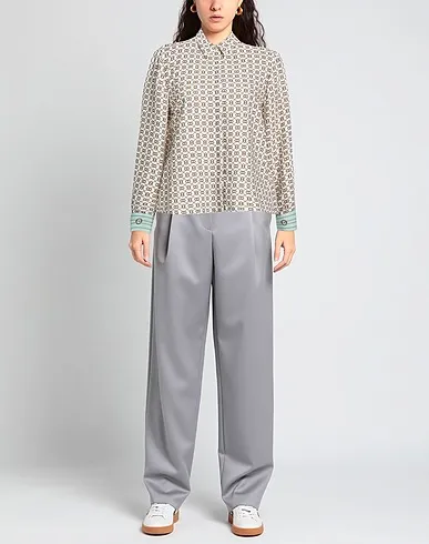 https://images.styletyx.com/images/ivory-crepe-patterned-shirts-blouses-trussardi-12916234_2.webp