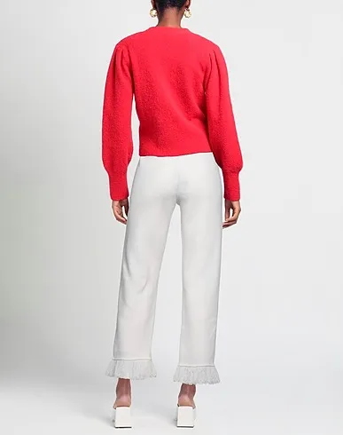 https://images.styletyx.com/images/ivory-knitted-casual-pants-alanui-219138901_3.webp