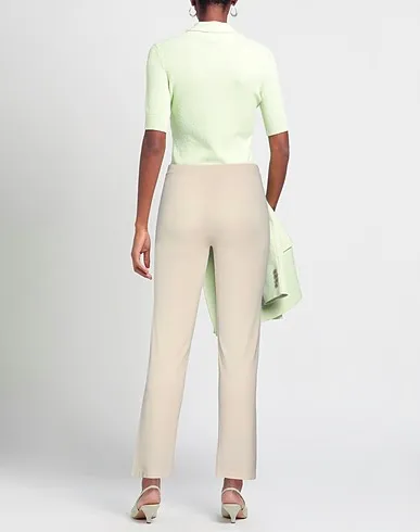 https://images.styletyx.com/images/ivory-knitted-casual-pants-compagnia-italiana-3181684_3.webp