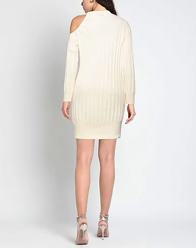 https://images.styletyx.com/images/ivory-knitted-short-dress-rinascimento-94501597_3.webp