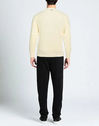 https://images.styletyx.com/images/ivory-knitted-sweater-bally-13309210_3.webp