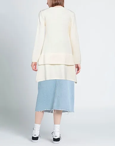 https://images.styletyx.com/images/ivory-knitted-sweater-comme-des-garcons-1004734771_3.webp