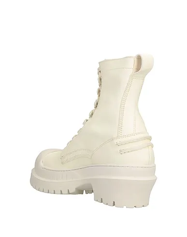 https://images.styletyx.com/images/ivory-leather-ankle-boot-acne-studios-1004394534_3.webp