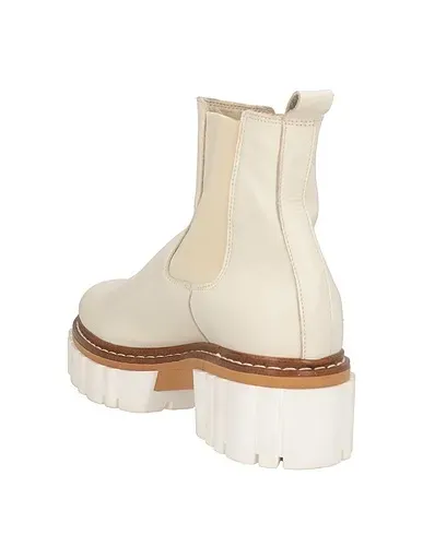 https://images.styletyx.com/images/ivory-leather-ankle-boot-j-save-926162672_3.webp