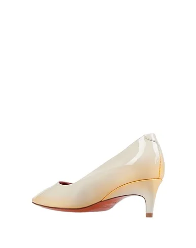 https://images.styletyx.com/images/ivory-leather-pump-santoni-2698582_3.webp