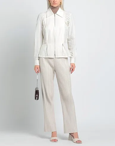 https://images.styletyx.com/images/ivory-plain-weave-blazer-maison-margiela-3108334_3.webp