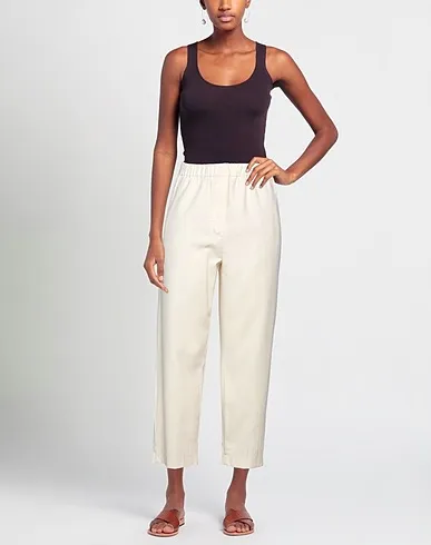 https://images.styletyx.com/images/ivory-plain-weave-casual-pants-angela-davis-13068714_2.webp